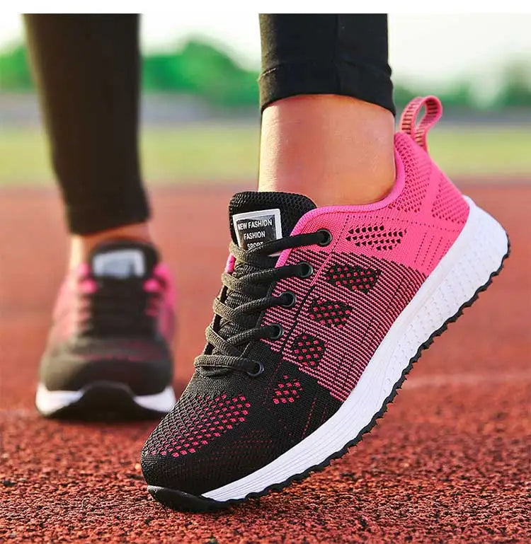 Women's sports shoes