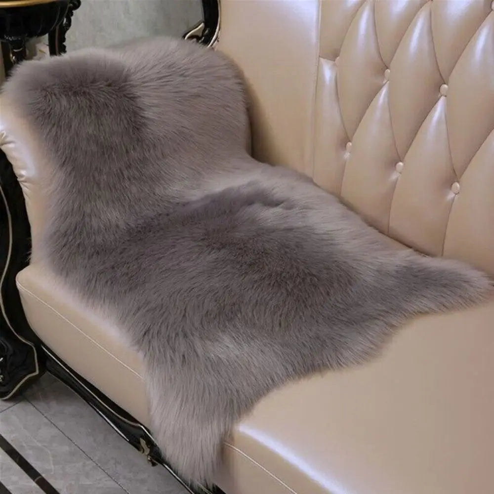 Fluffy and Washable Fur Rug