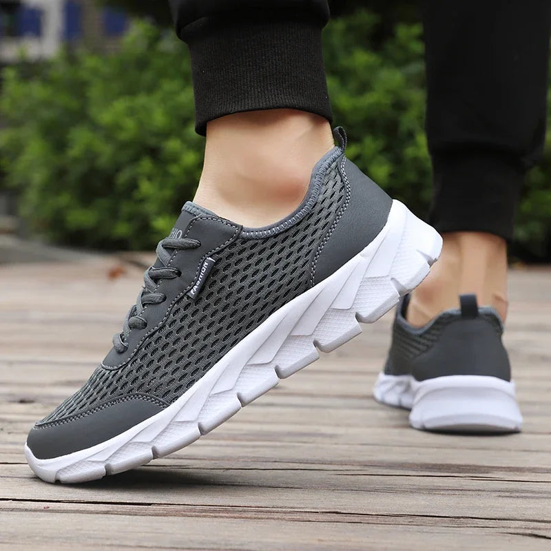 Breathable Men's Sneakers Summer Fashion
