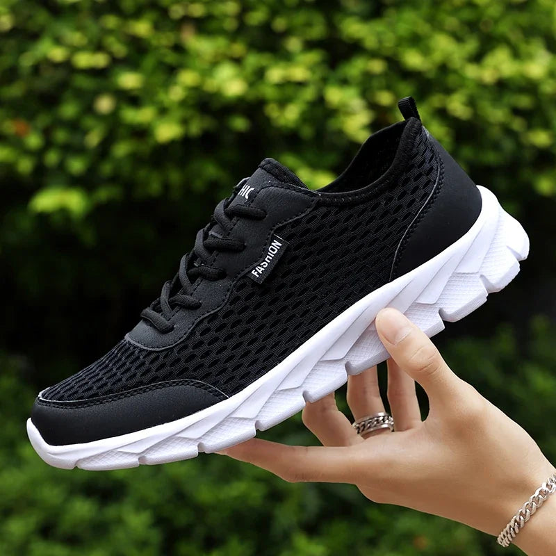 Breathable Men's Sneakers Summer Fashion