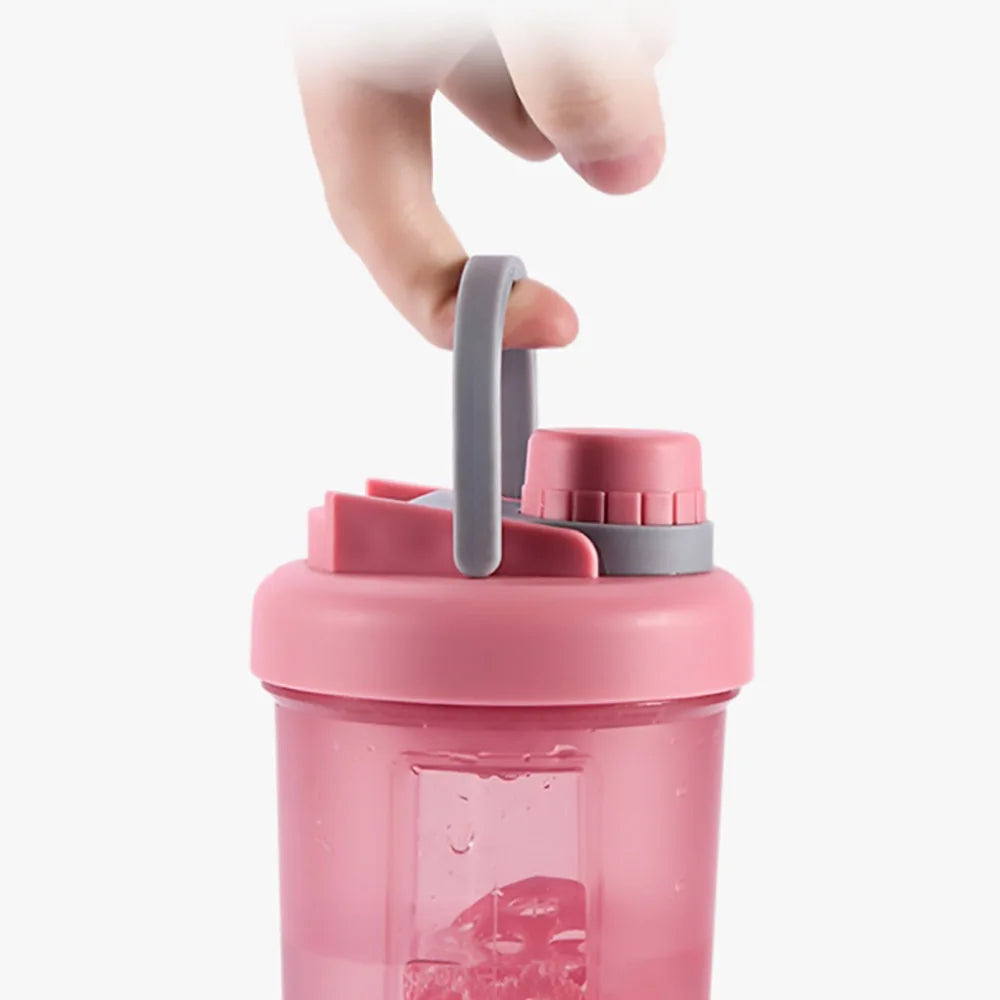 Whey protein shaker cup