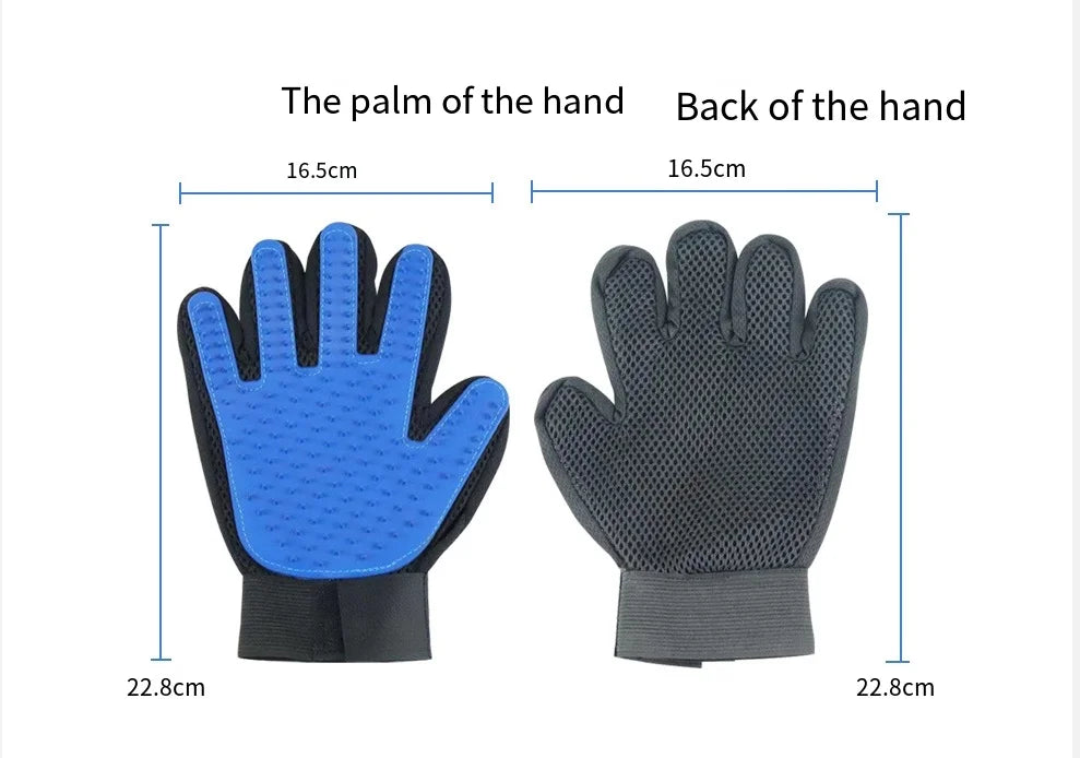 Self-cleaning gloves for cats