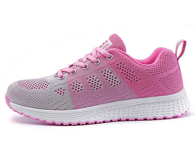 Women's sports shoes