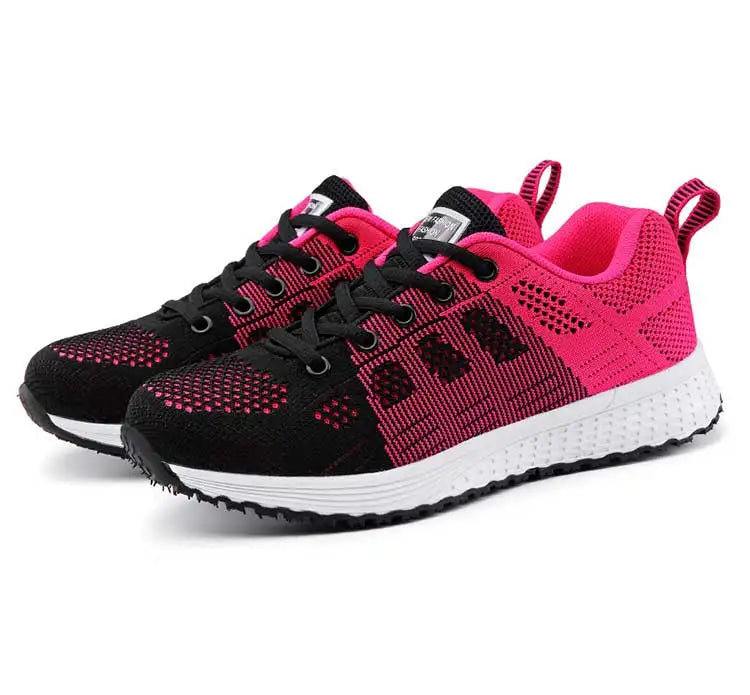 Women's sports shoes