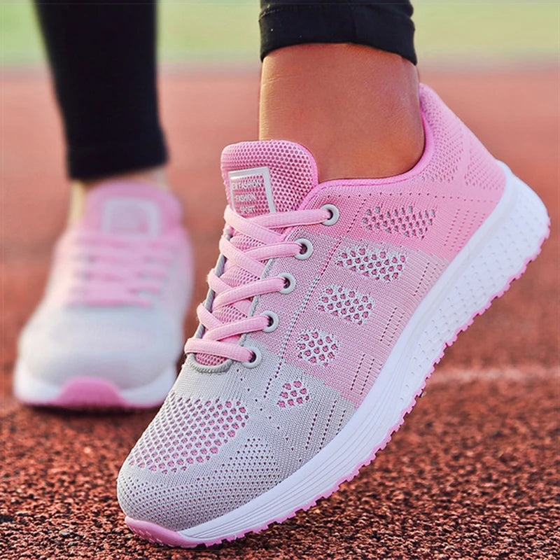 Women's sports shoes