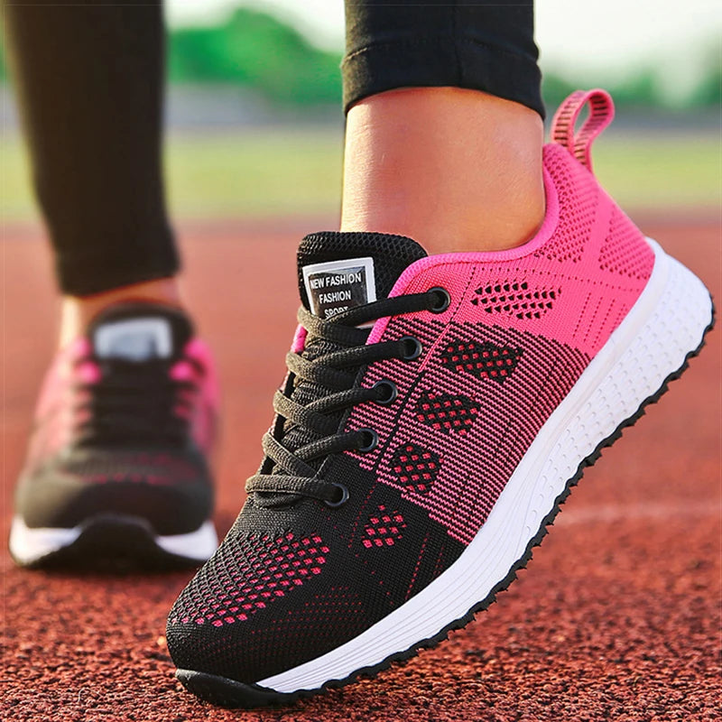 Women's sports shoes