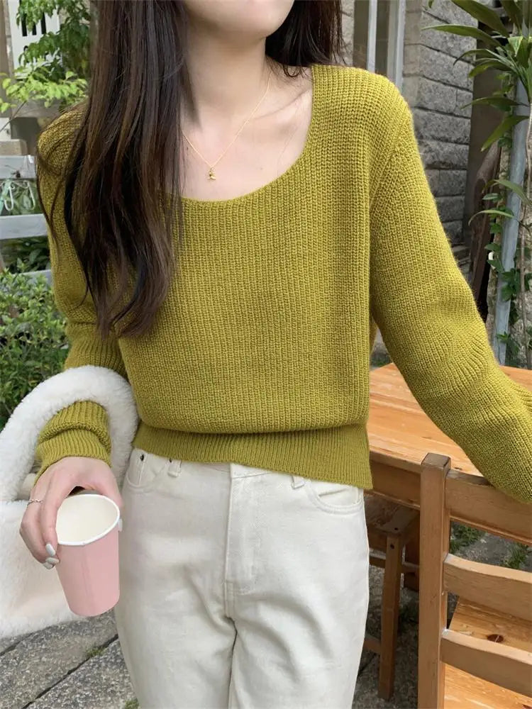 Vintage Sweater
 with Long Sleeves